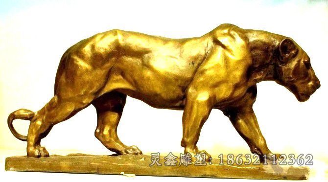 南昌金色豹子广场景观铜雕