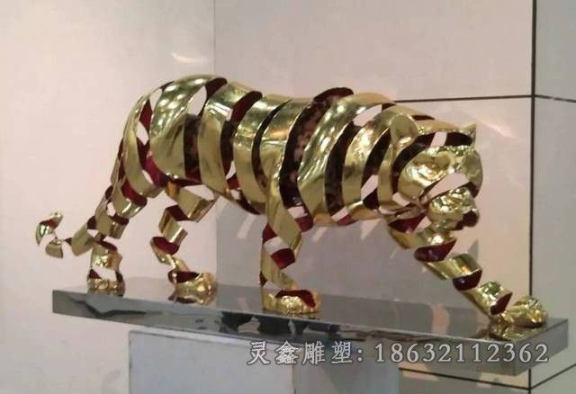 吉安不锈钢彩绘豹子动物雕塑