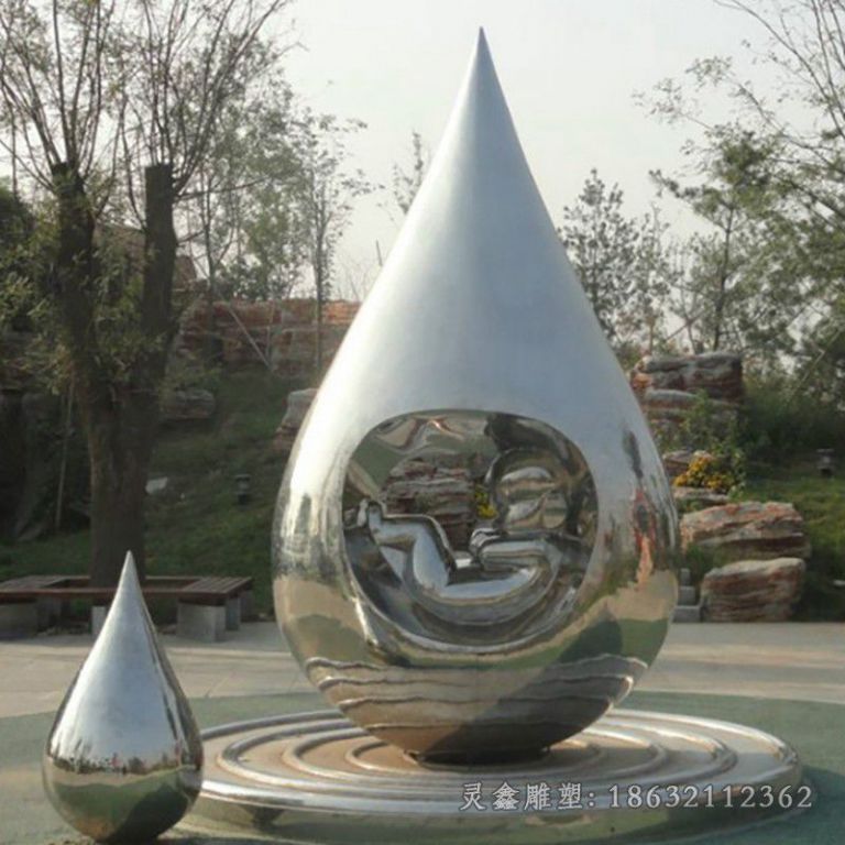 吉安不锈钢镜面水滴广场雕塑