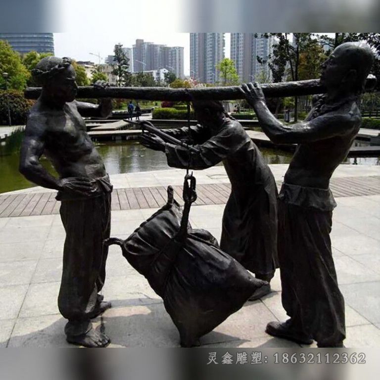抚州街边民俗称东西人物铜雕