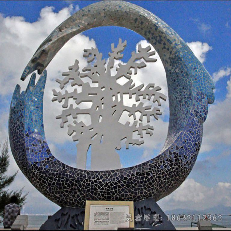 赣州不锈钢抽象树叶小区景观雕塑