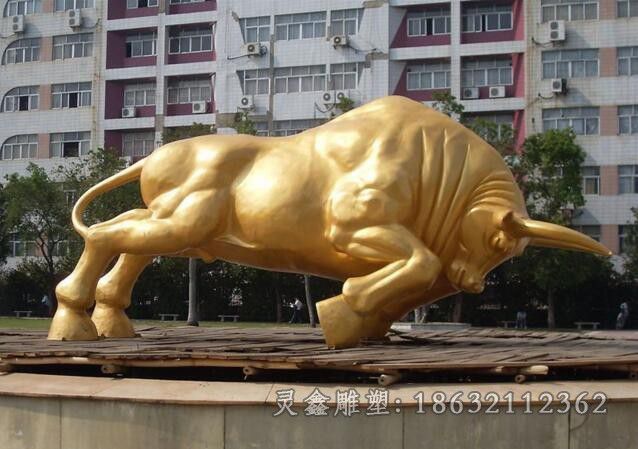 南昌动物牛小区景观铜雕