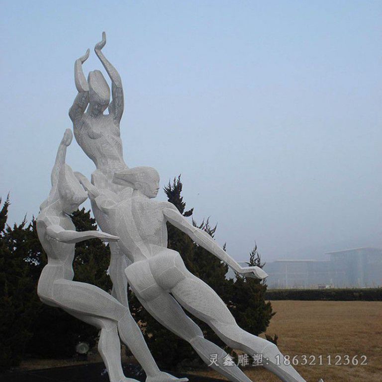 吉安不锈钢镜面运动人物雕塑