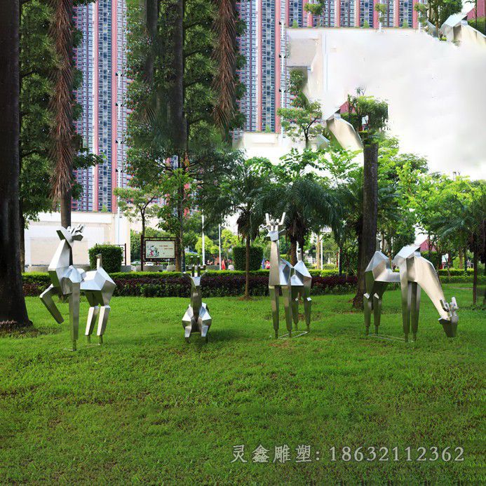 赣州不锈钢镜面群鹿城市雕塑