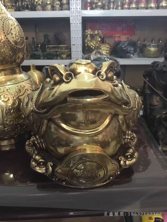 神兽招财金蟾广场铜雕 (2)