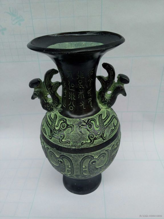 铜雕花瓶，仿古花瓶铜雕