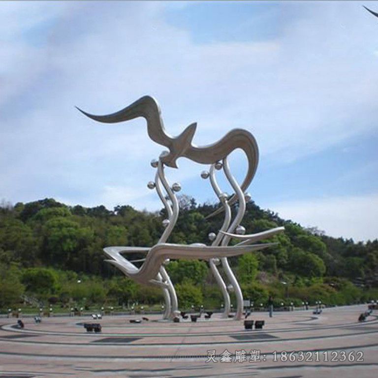 不锈钢广场雕塑 (78)