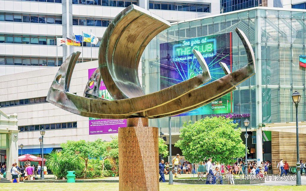 上饶不锈钢抽象船景观雕塑