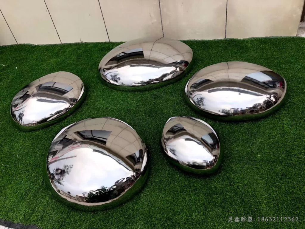 景德镇不锈钢鹅卵石镜面雕塑