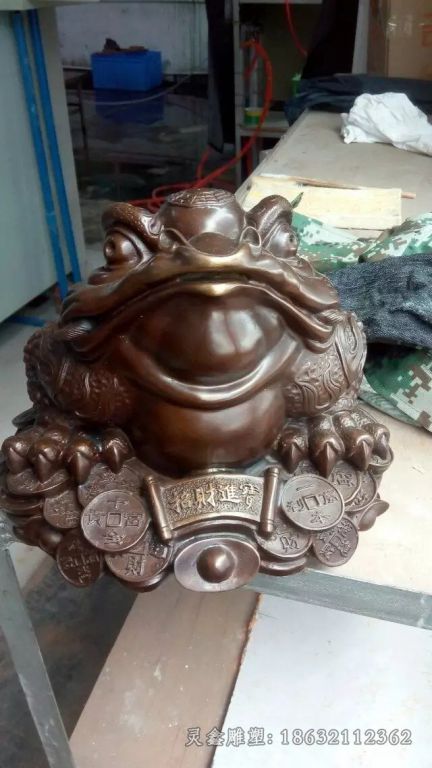 金蟾动物铜雕 (18)