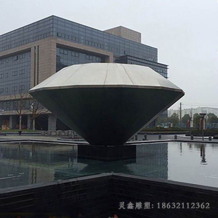 萍乡不锈钢钻石标志雕塑