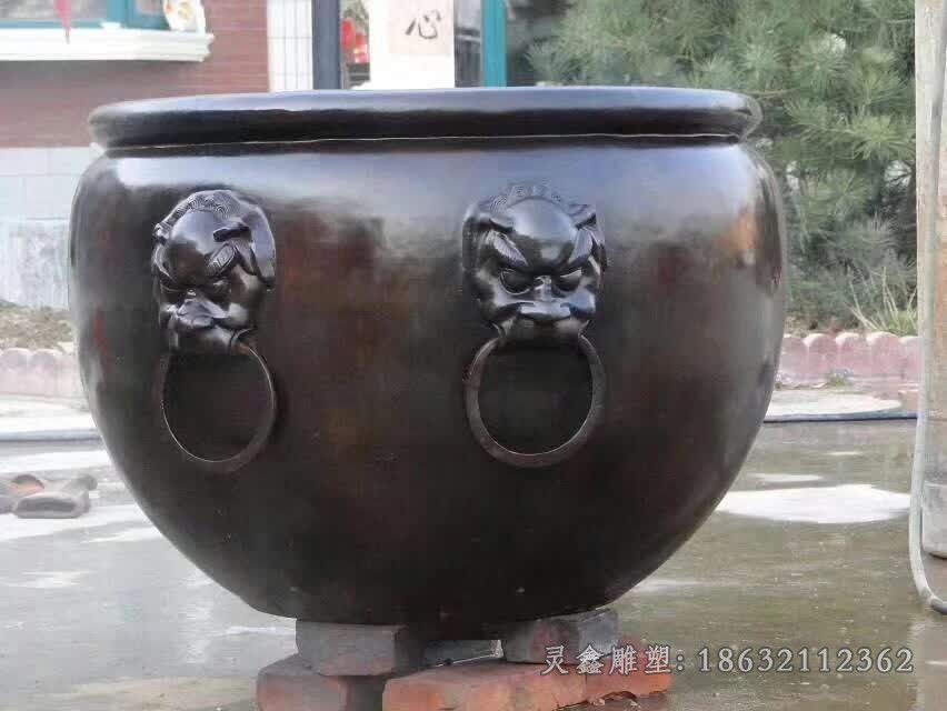 鹰潭狮子头水缸景观铜雕
