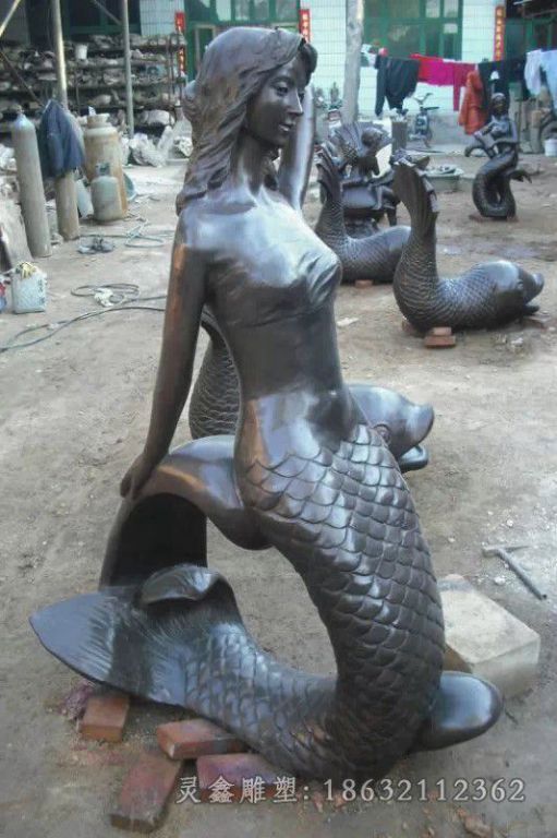 萍乡美人鱼海边景观铜雕