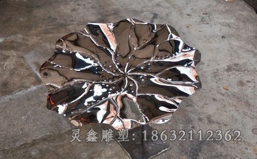上饶不锈钢荷叶标志景观雕塑
