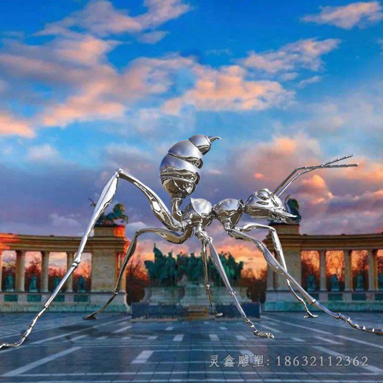 不锈钢镜面蚂蚁公园雕塑