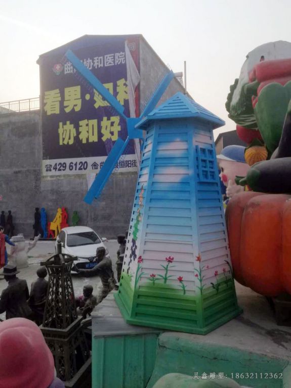 不锈钢大风车小区雕塑