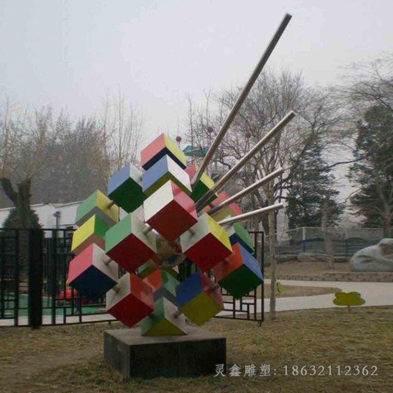 不锈钢彩色抽象魔方雕塑