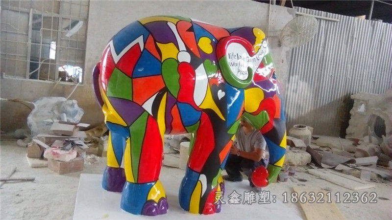 不锈钢彩色大象公园雕塑
