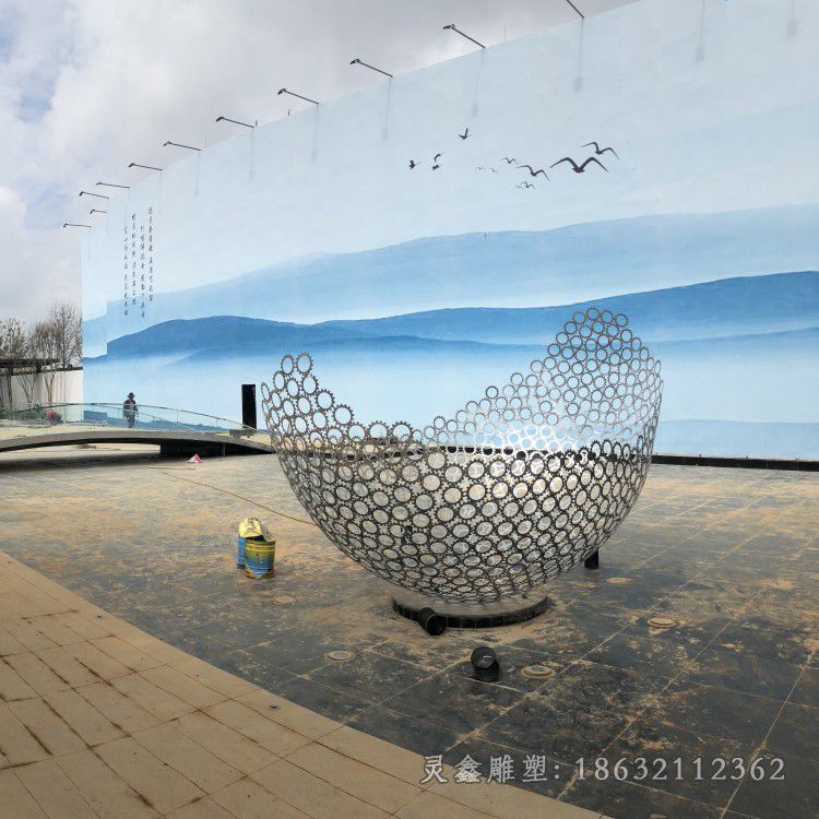 不锈钢齿轮广场景观雕塑