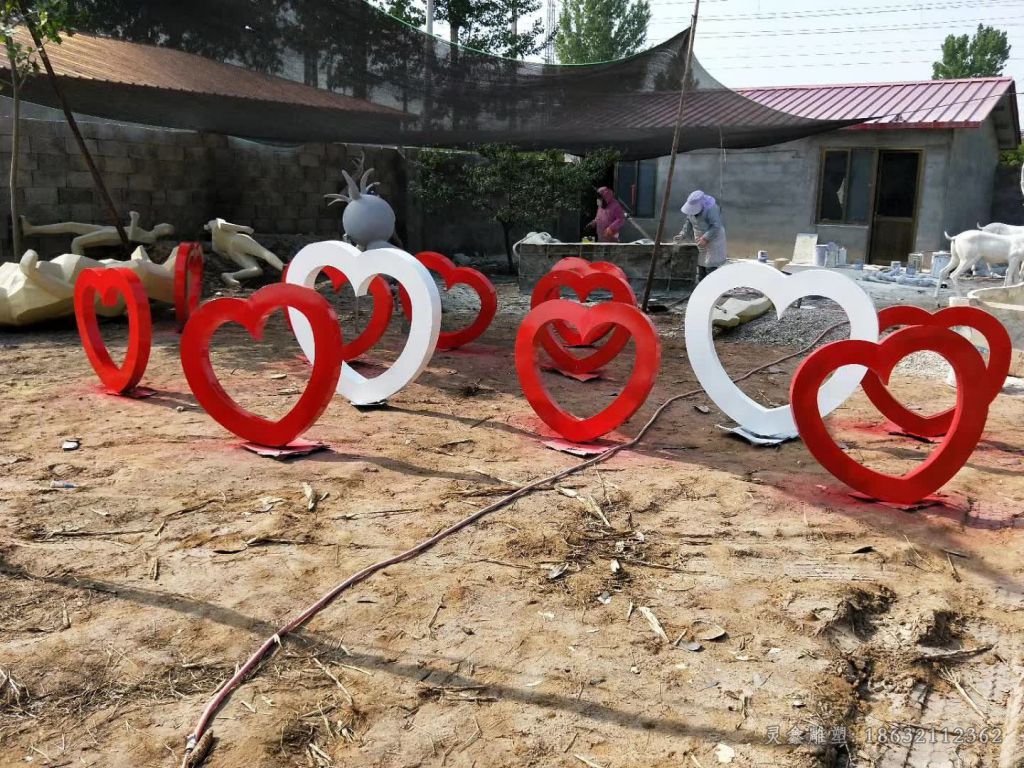 不锈钢爱心抽象校园雕塑
