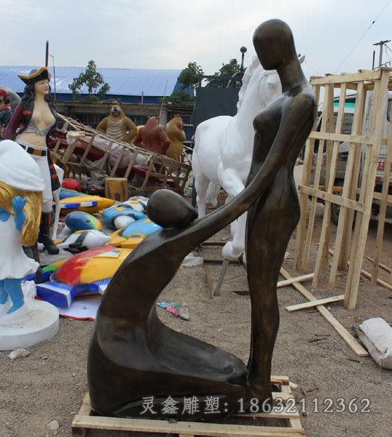 抽象人物户外铜雕