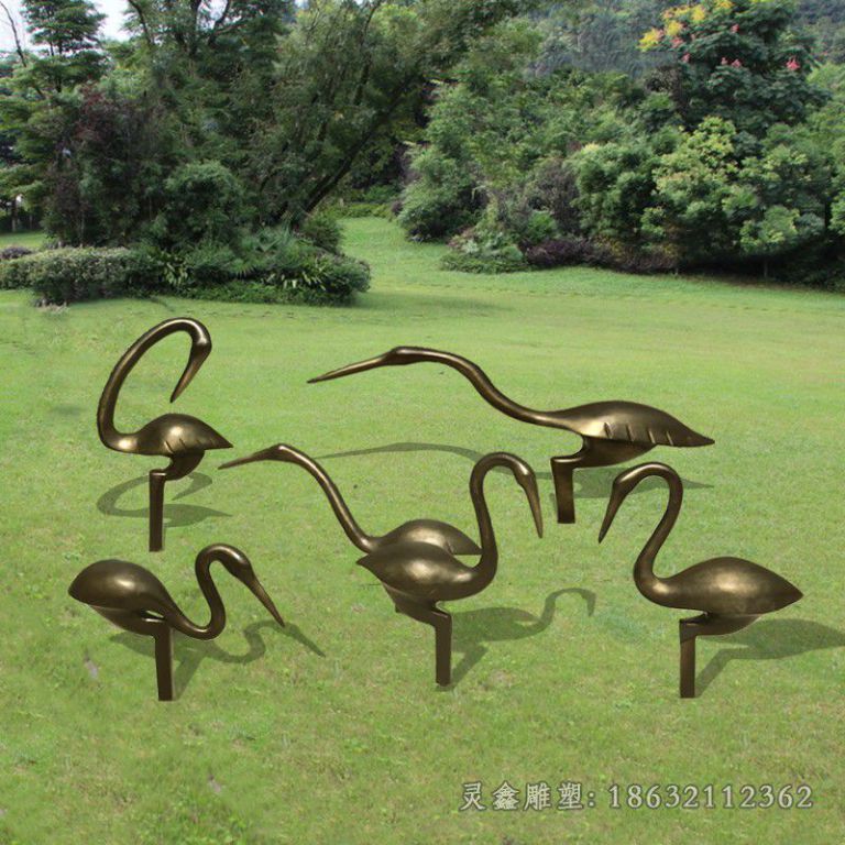抽象仙鹤街边景观铜雕