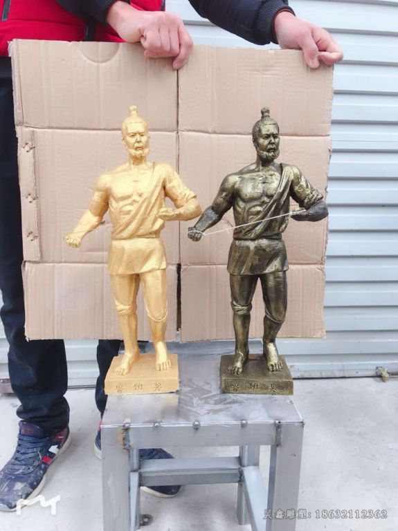 古代工匠鲁班街边铜雕