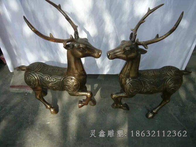 动物鹿街边景观铜雕