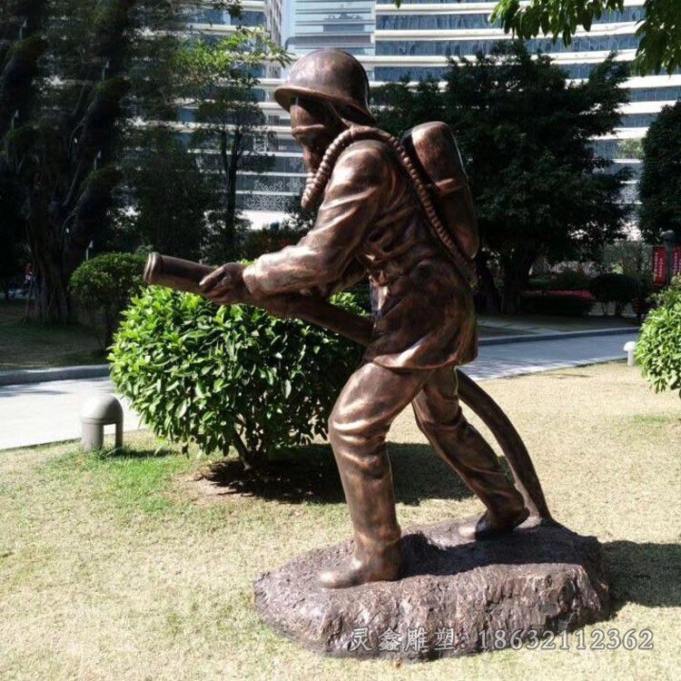 消防员小区人物铜雕
