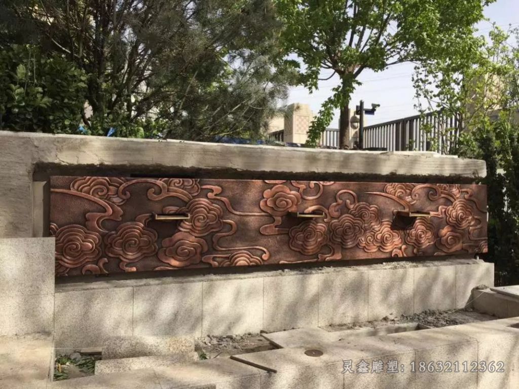 浮雕花纹广场景观铜雕