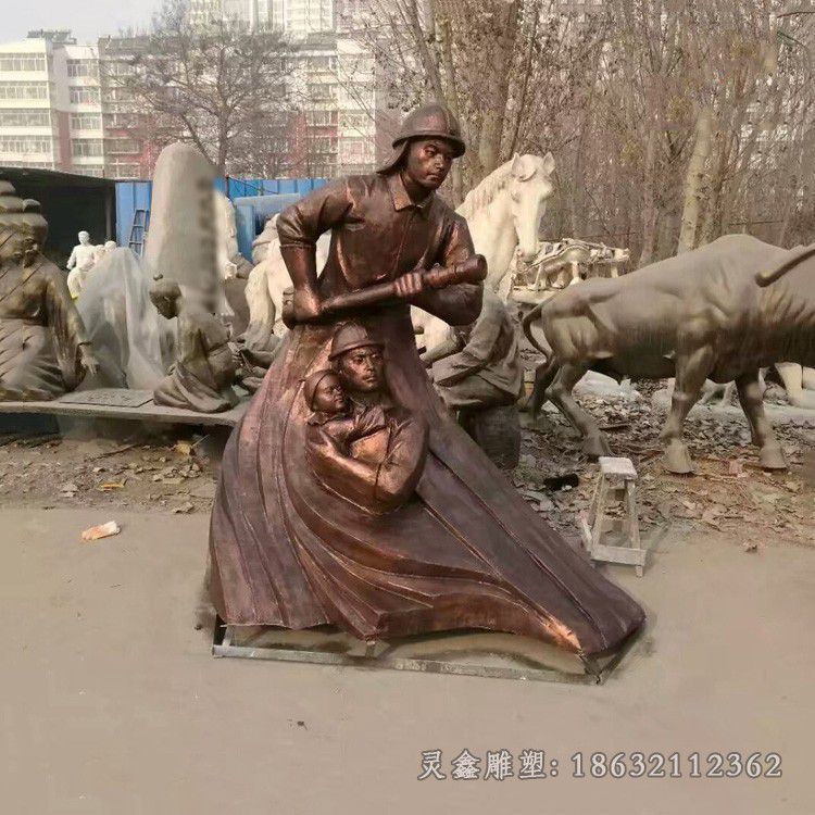 守护生命消防员景区铜雕
