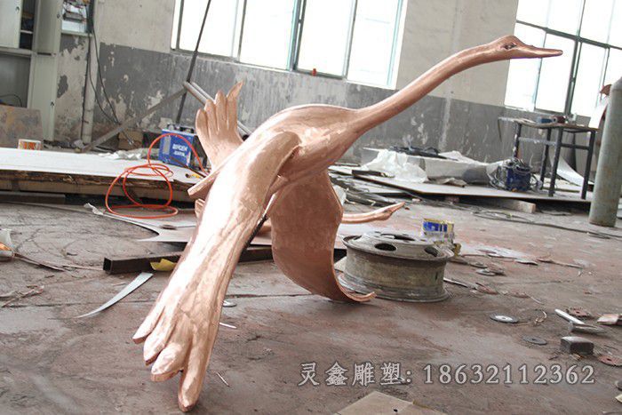 古铜色天鹅商场景观铜雕