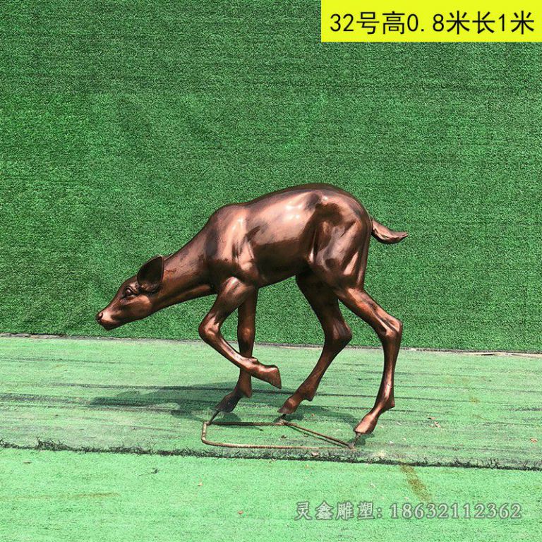古铜色小鹿校园铜雕