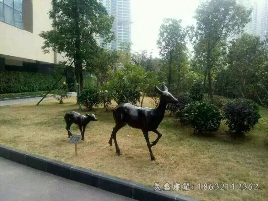 母子鹿园林景观铜雕
