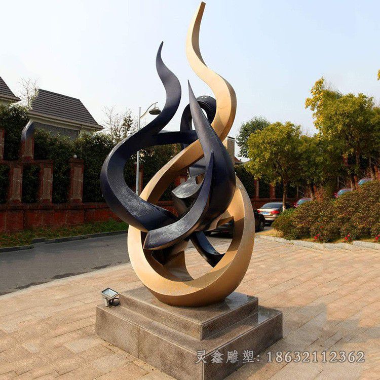 不锈钢彩绘商场景观雕塑