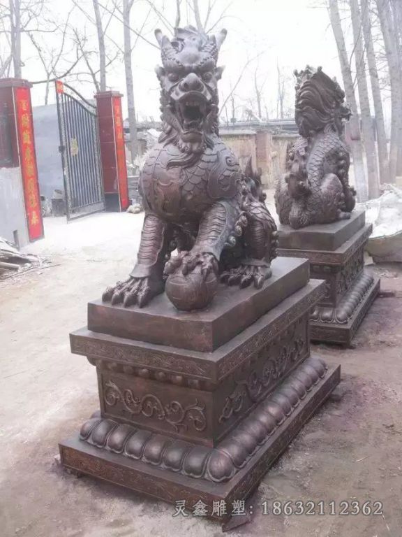 踩球麒麟公园景观铜雕