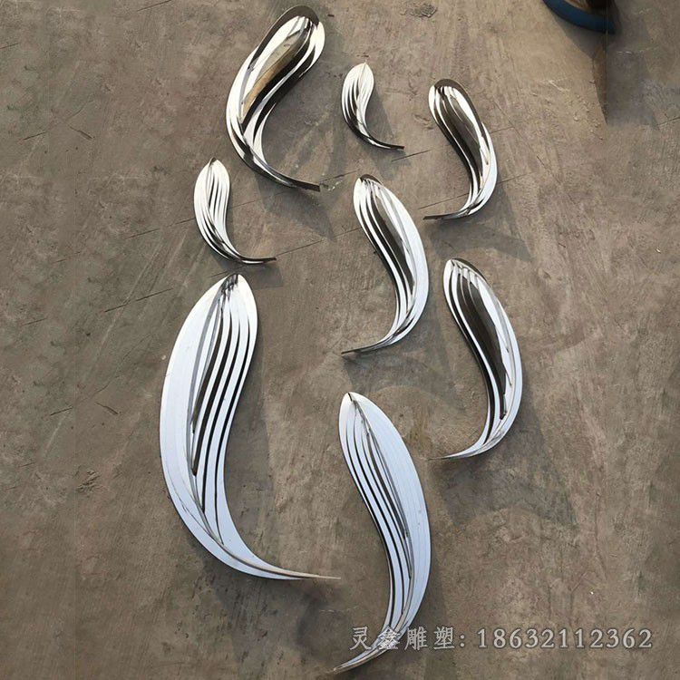 不锈钢鱼群城市景观雕塑