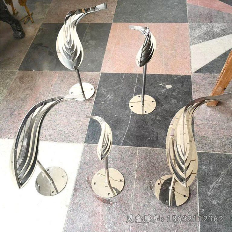 不锈钢鱼群商场景观雕塑