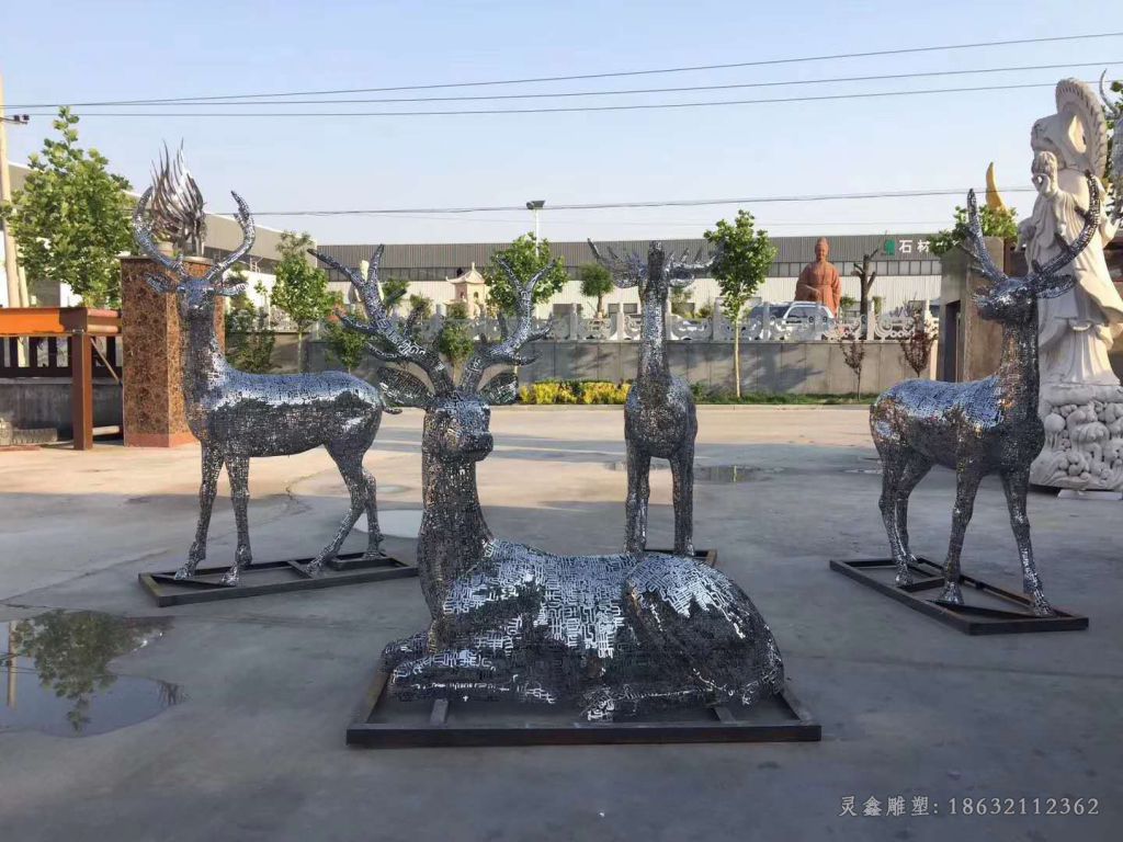 不锈钢镂空小鹿景区雕塑