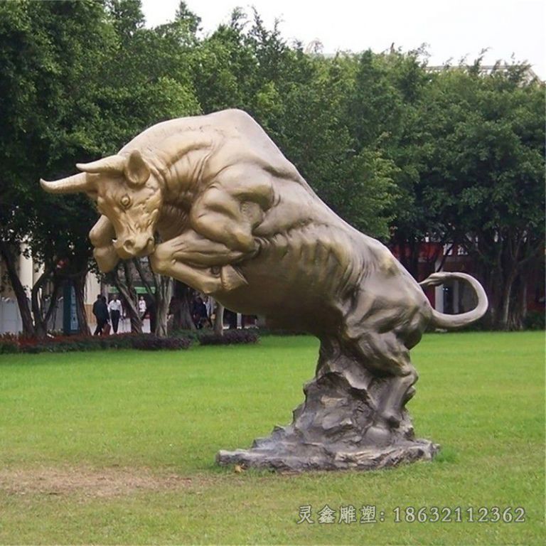 华尔街牛景区景观铜雕