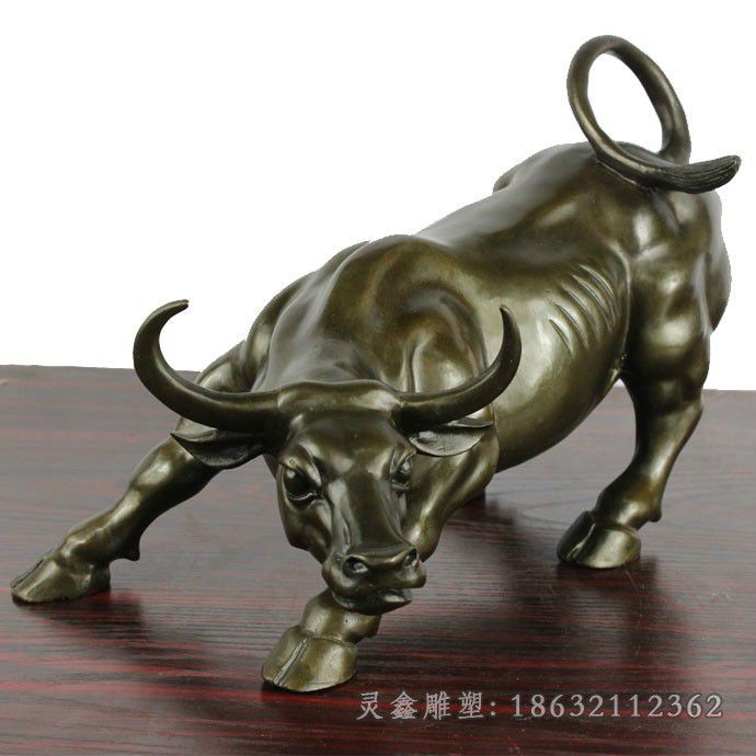 华尔街牛园林动物铜雕