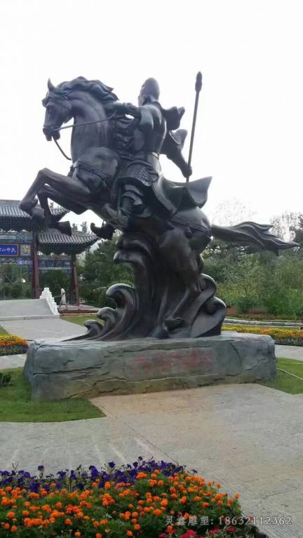 骑马关公公园人物铜雕