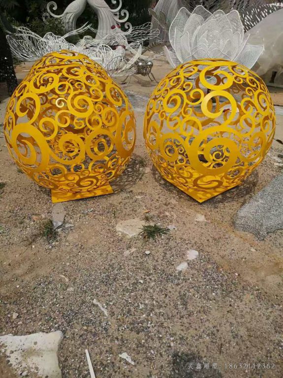 金色镂空球校园不锈钢雕塑