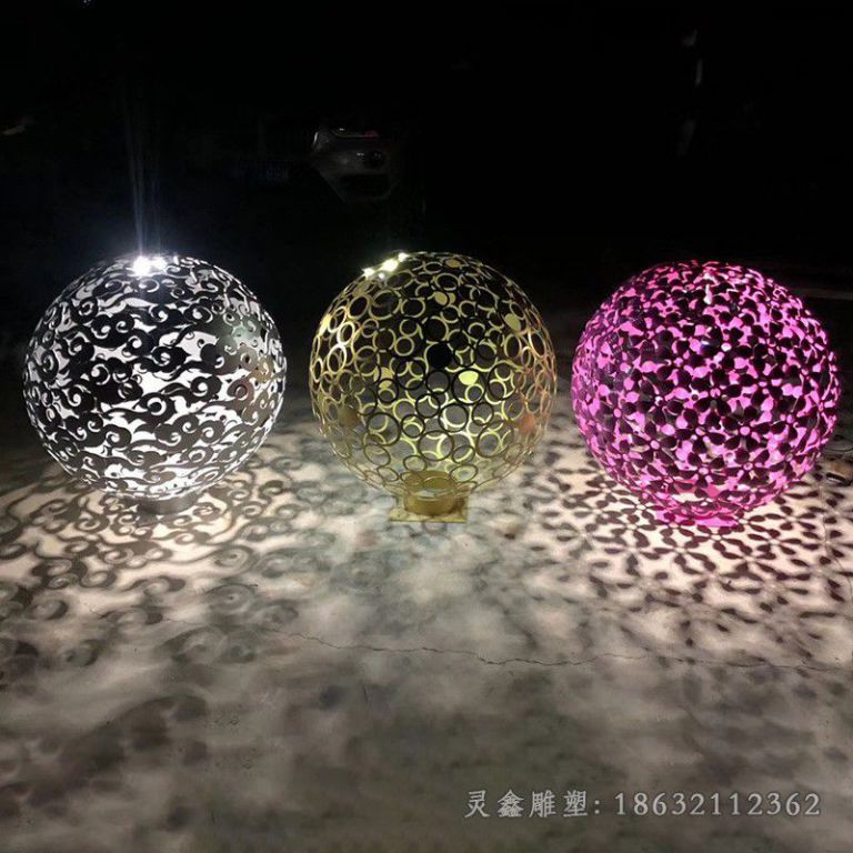 发光镂空球小区不锈钢雕塑