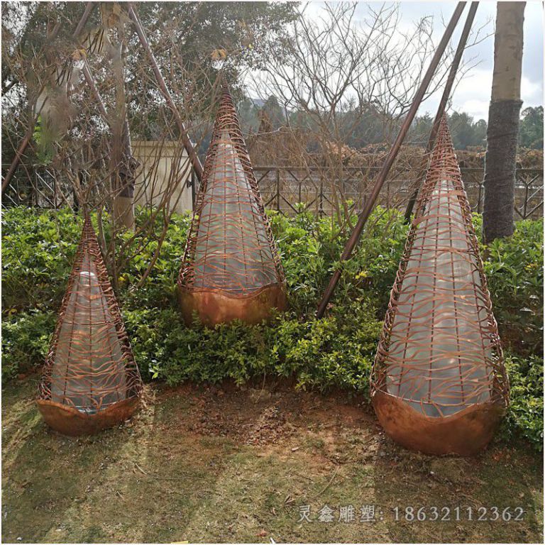 不锈钢发光水滴广场雕塑