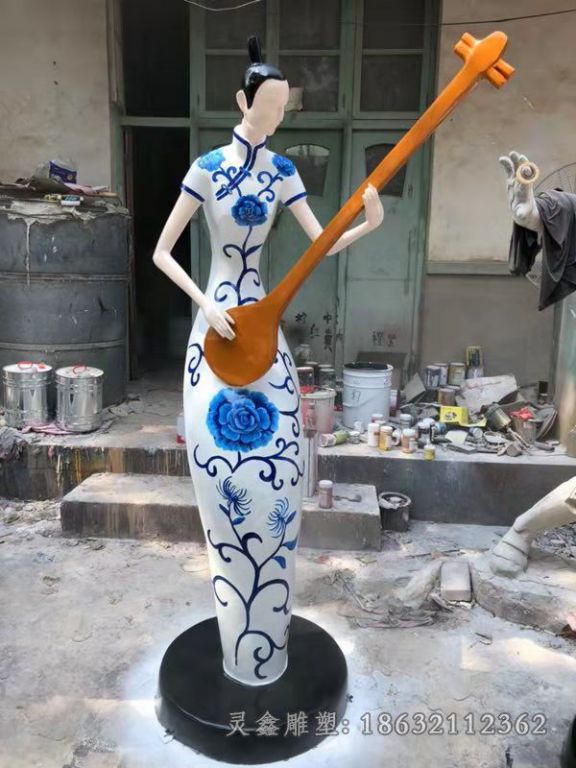 吹拉弹唱乐器小区铜雕