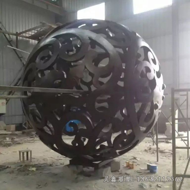 抽象镂空球城市不锈钢雕塑