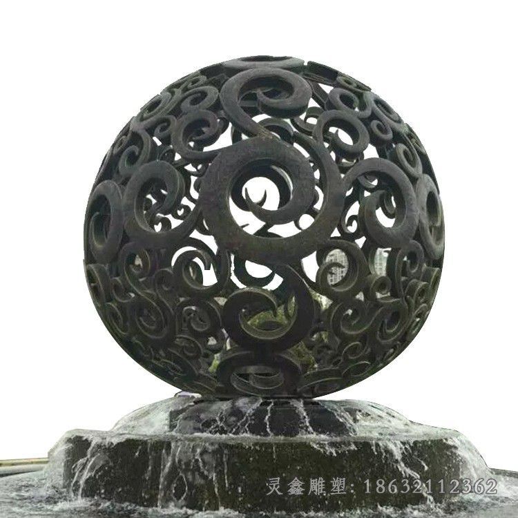 抽象镂空球别墅不锈钢雕塑