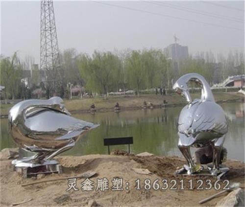 抽象天鹅小区不锈钢雕塑