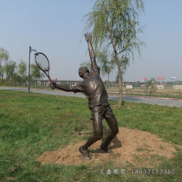 打羽毛球运动广场铜雕